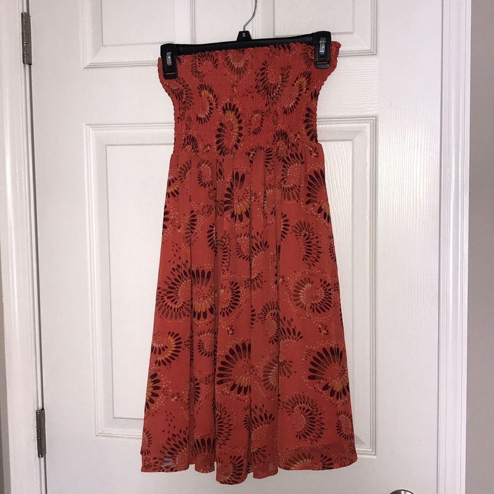 Strapless dress